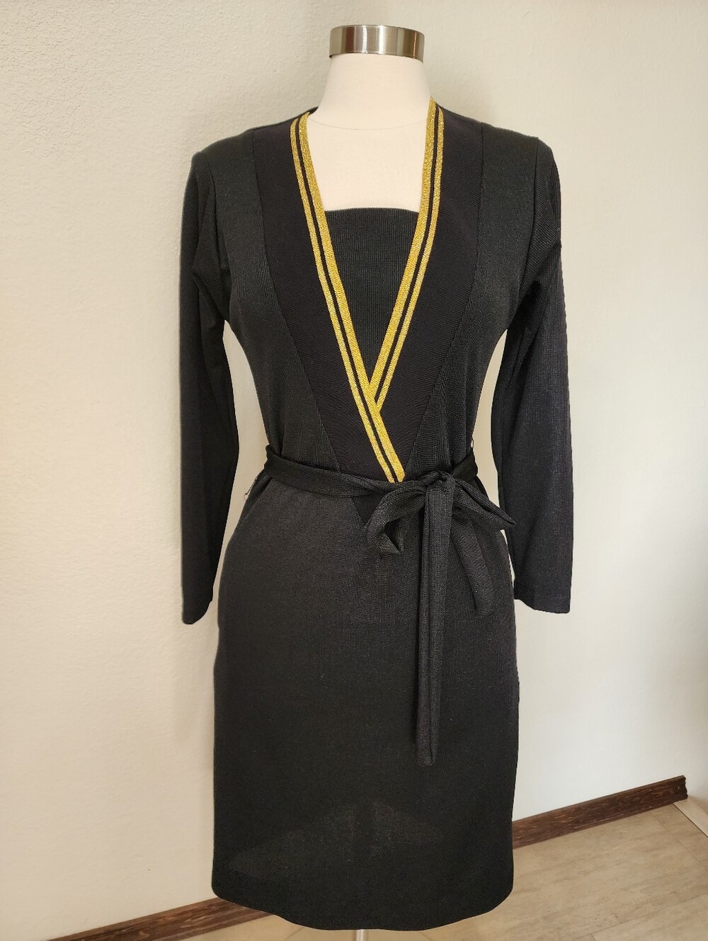 Vintage Faux Wrap Dress Holiday Cocktail Sweater Knit Black w/Gold Trim size 4
